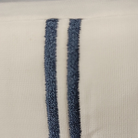 King Hotel Style Pima 300 ct Cotton Pillow Case Set of 2 in Pack - Picture 5 of 5